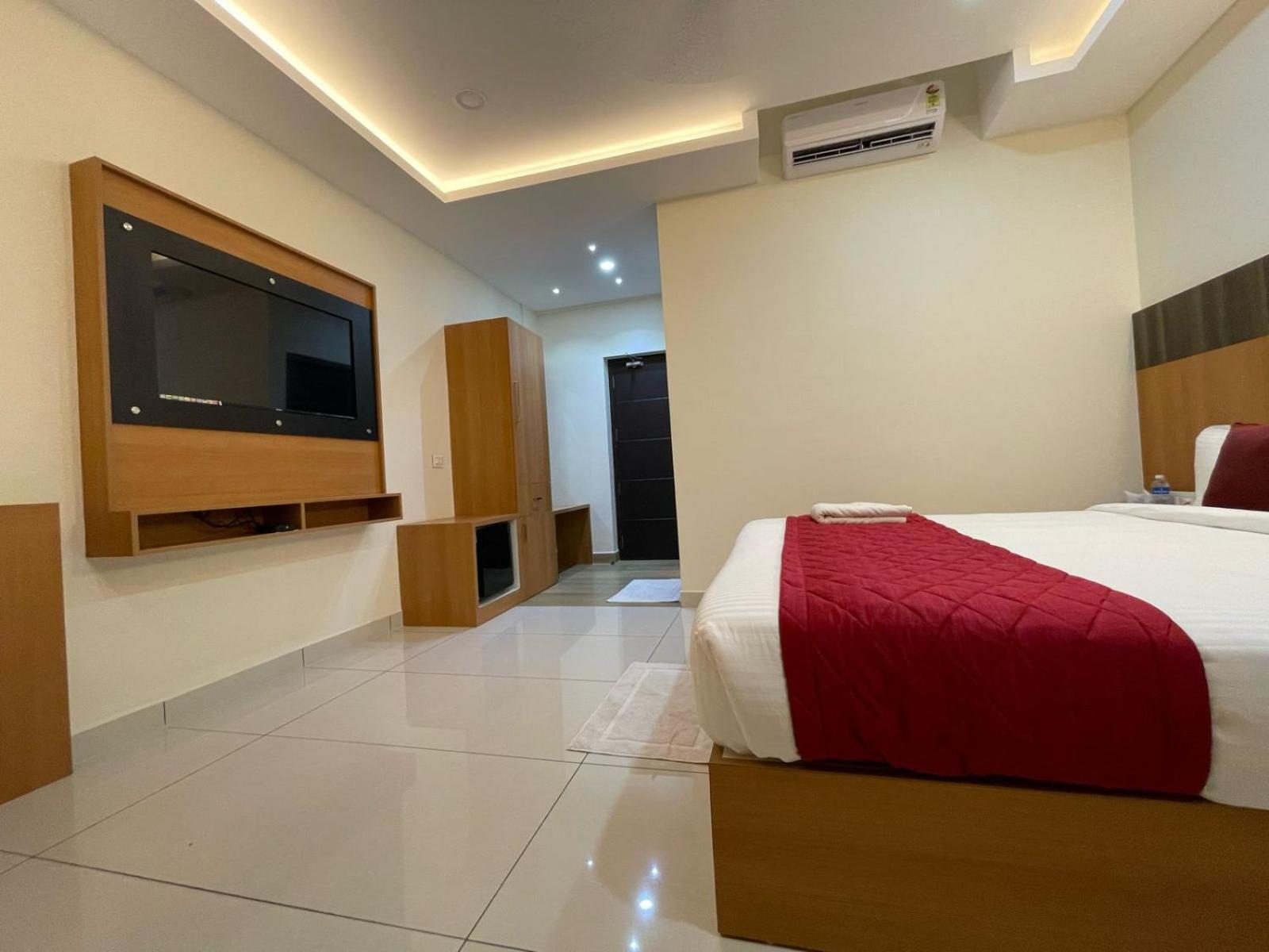 Hotel Deepakam Inn Palakkad Dış mekan fotoğraf
